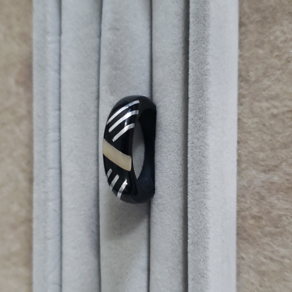 3/$25 Unisex Light weight black ring